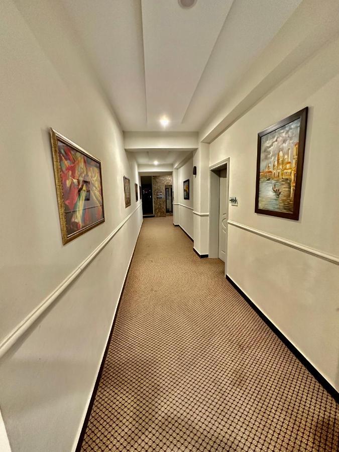 Mudan Hotel And Suite Islamabad Eksteriør billede
