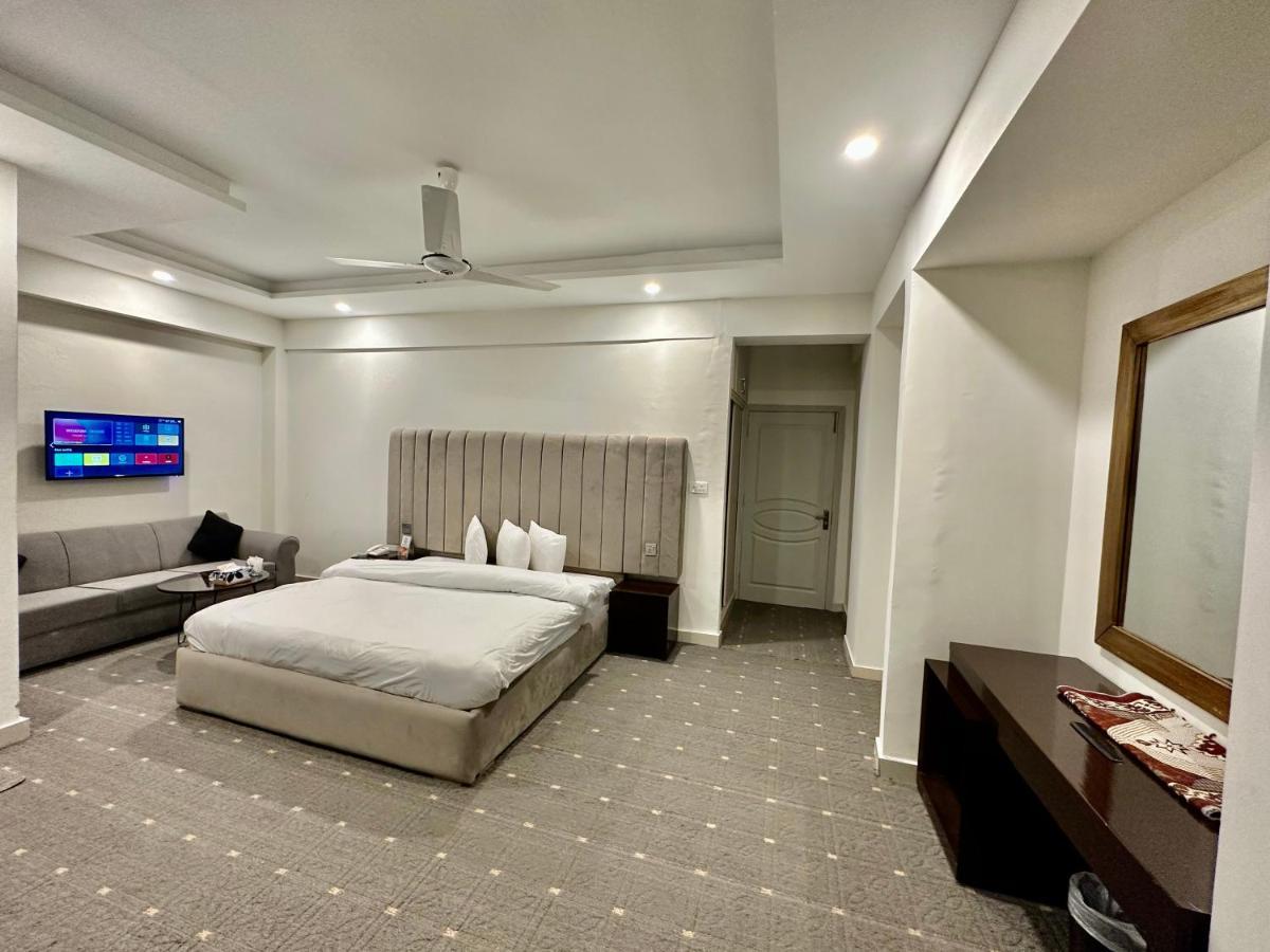 Mudan Hotel And Suite Islamabad Værelse billede