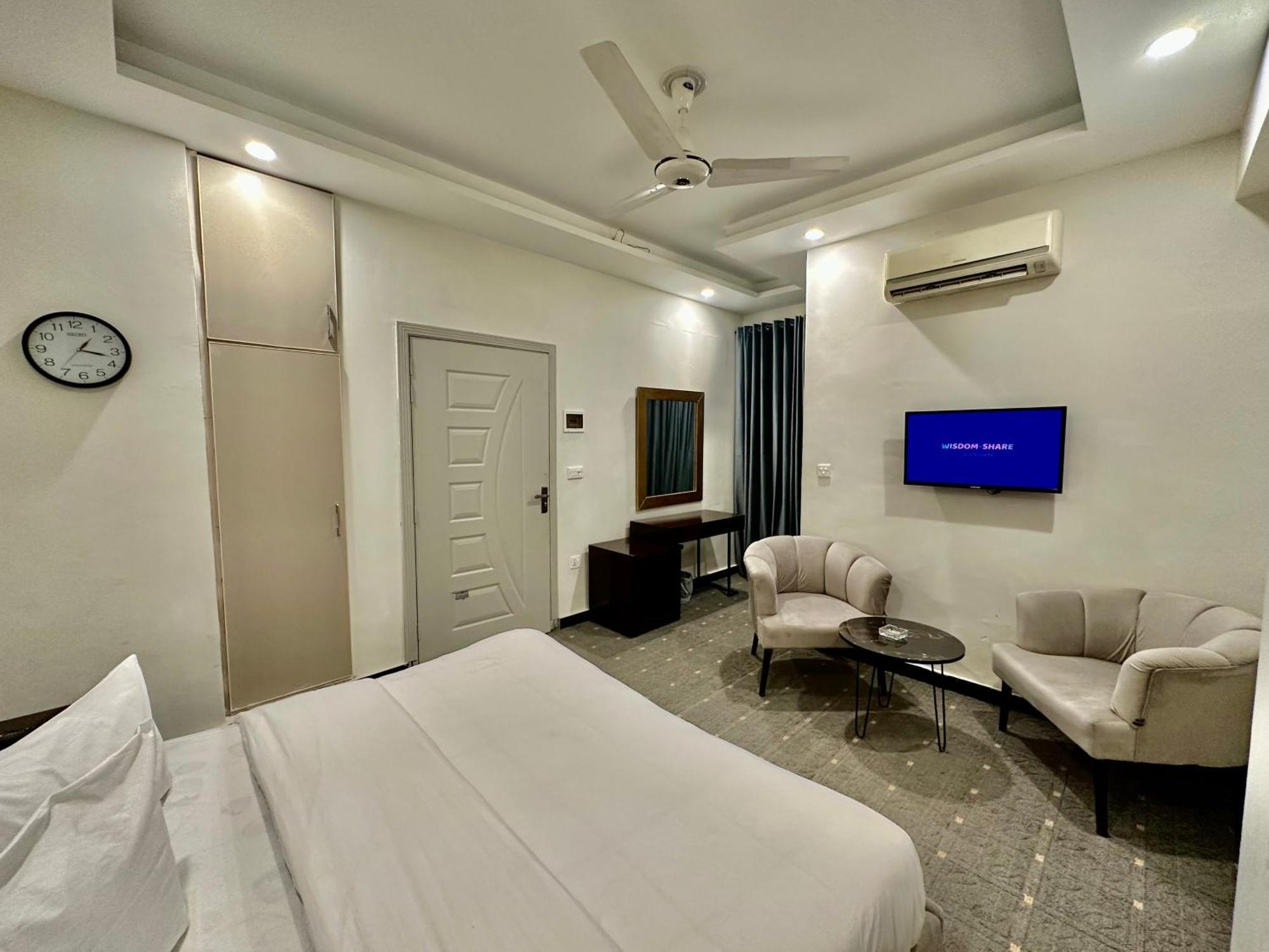 Mudan Hotel And Suite Islamabad Værelse billede